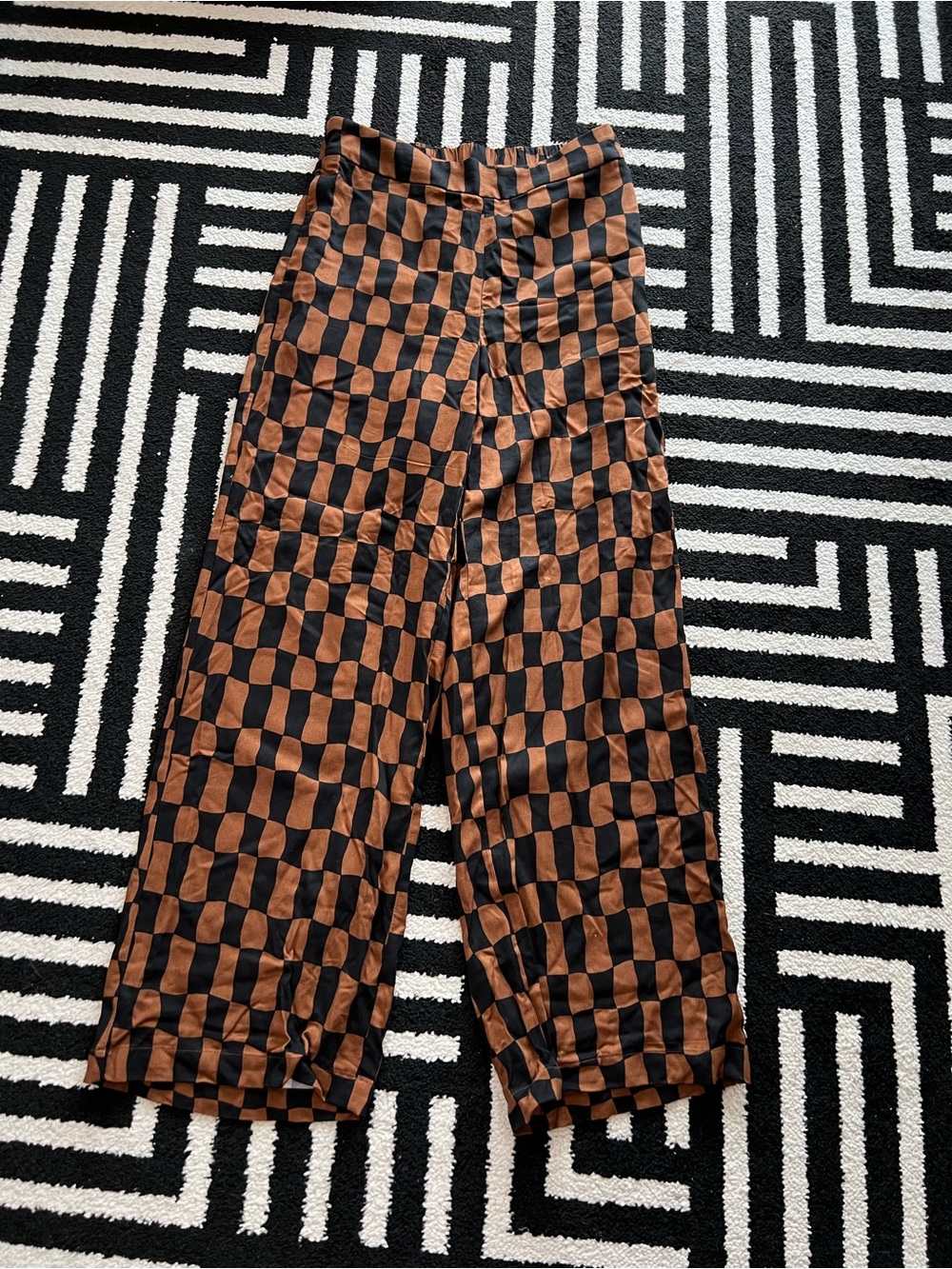 Old navy playa wide leg pants S